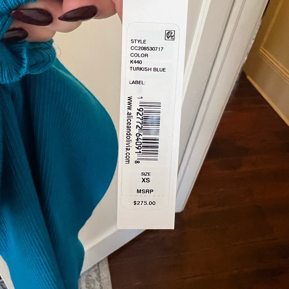 NWT Alice + Olivia knit top - Picture 2 of 2